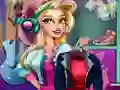 Gwen's Holiday Closet — free online game