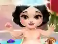 Snow White Baby Bath — free online game