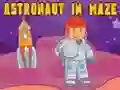 Astronaut in Maze — free online game