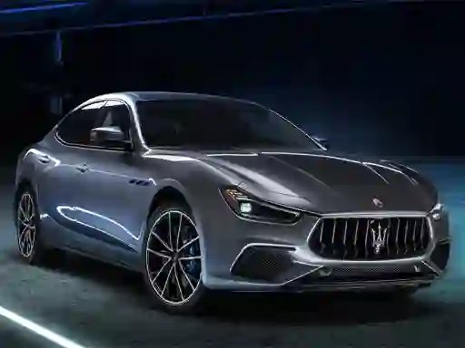 Maserati Ghibli Hybrid Slide — δωρεάν online παιχνίδι