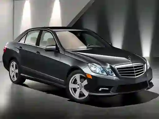 E-Class Sedan Puzz — free online game