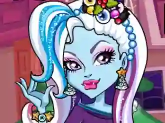Monster High Christmas Party — free online game