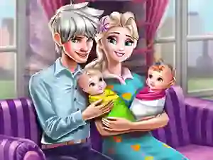 Trò chơi Ice Queen Twins Family Day trực tuyến