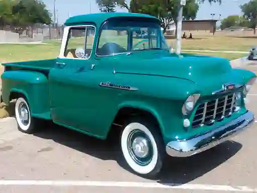 Classic Cars Puzzle — free online game