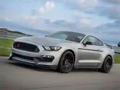 Mustang Shelby Puzzle — free online game
