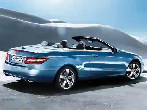 Cabriolet Roadster Puzzle — free online game