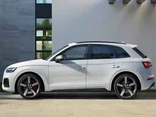 Igra Audi SQ5 TDI Slide spletu