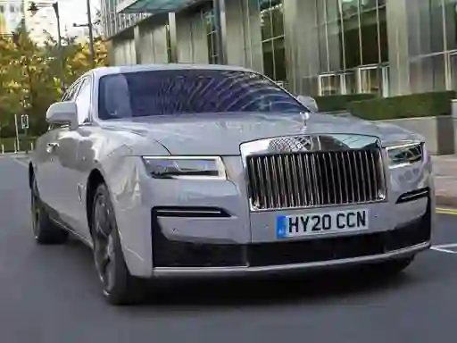 Rolls-Roycs Ghost Slide — free online game