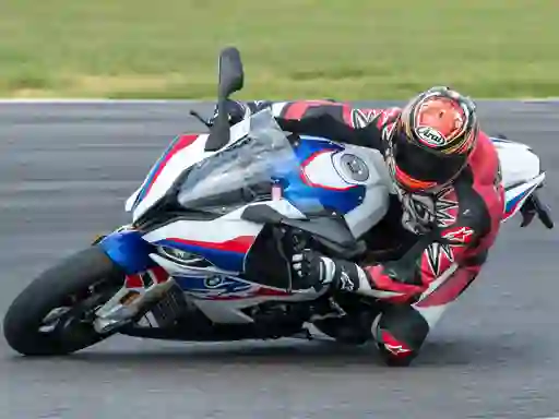 BMW S1000RR Slide — free online game