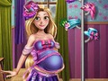 Fashion show for pregnant women 